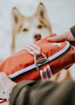 Kurgo© First Aid Kit For Pets -Pet Supplies Shop kurgoc kurgoc first aid kit for pets 2